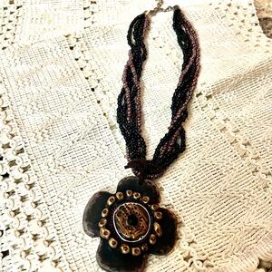 Elegant Black and Gold Beaded Necklace